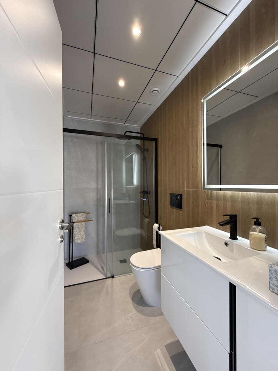 2 soverom Kjedet enebolig til salgs i Orihuela med svømmebasseng garasje - € 351 000 (Ref: 9756251)