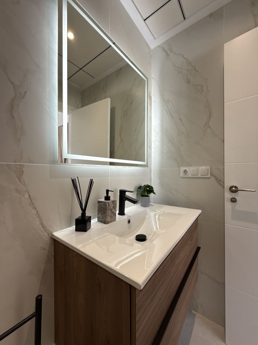 2 soverom Kjedet enebolig til salgs i Orihuela med svømmebasseng garasje - € 351 000 (Ref: 9756251)