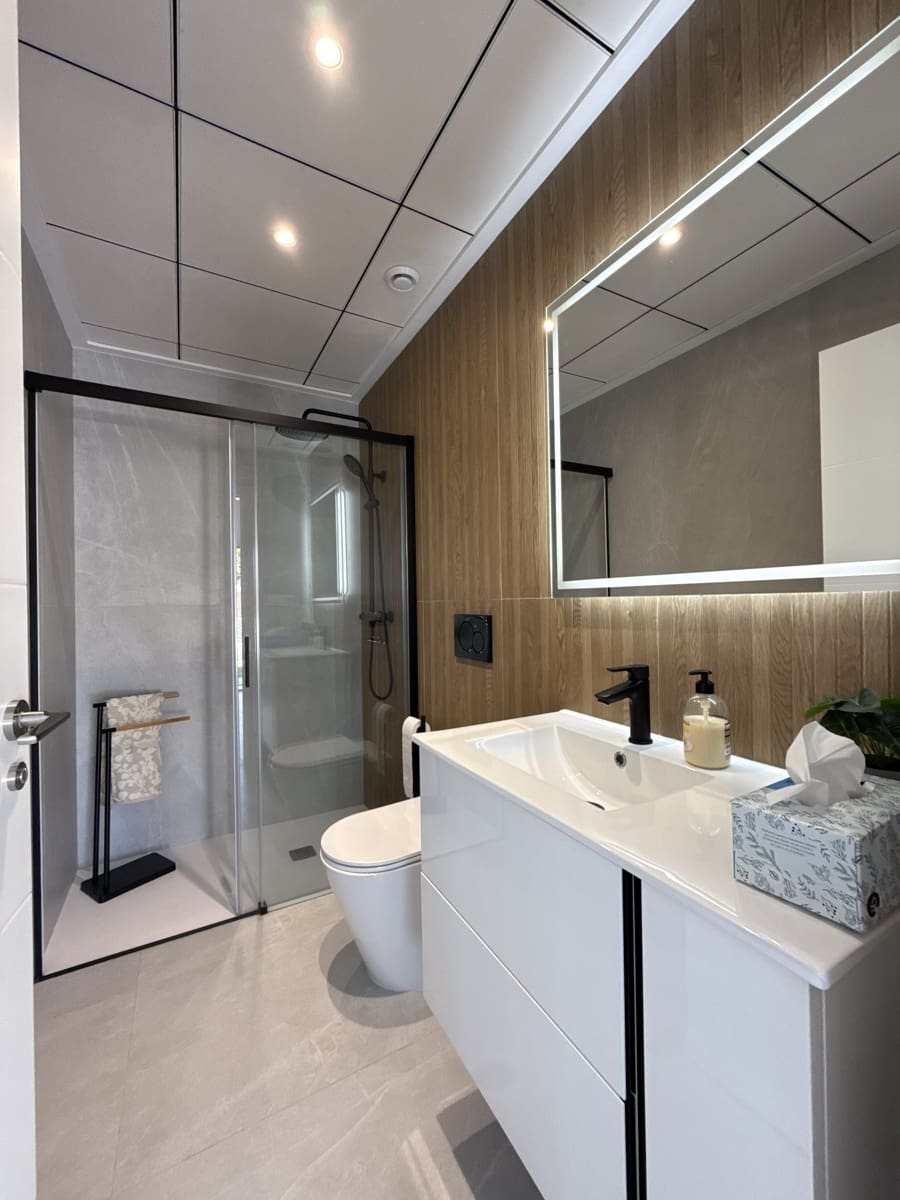 2 soverom Kjedet enebolig til salgs i Orihuela med svømmebasseng garasje - € 351 000 (Ref: 9756251)