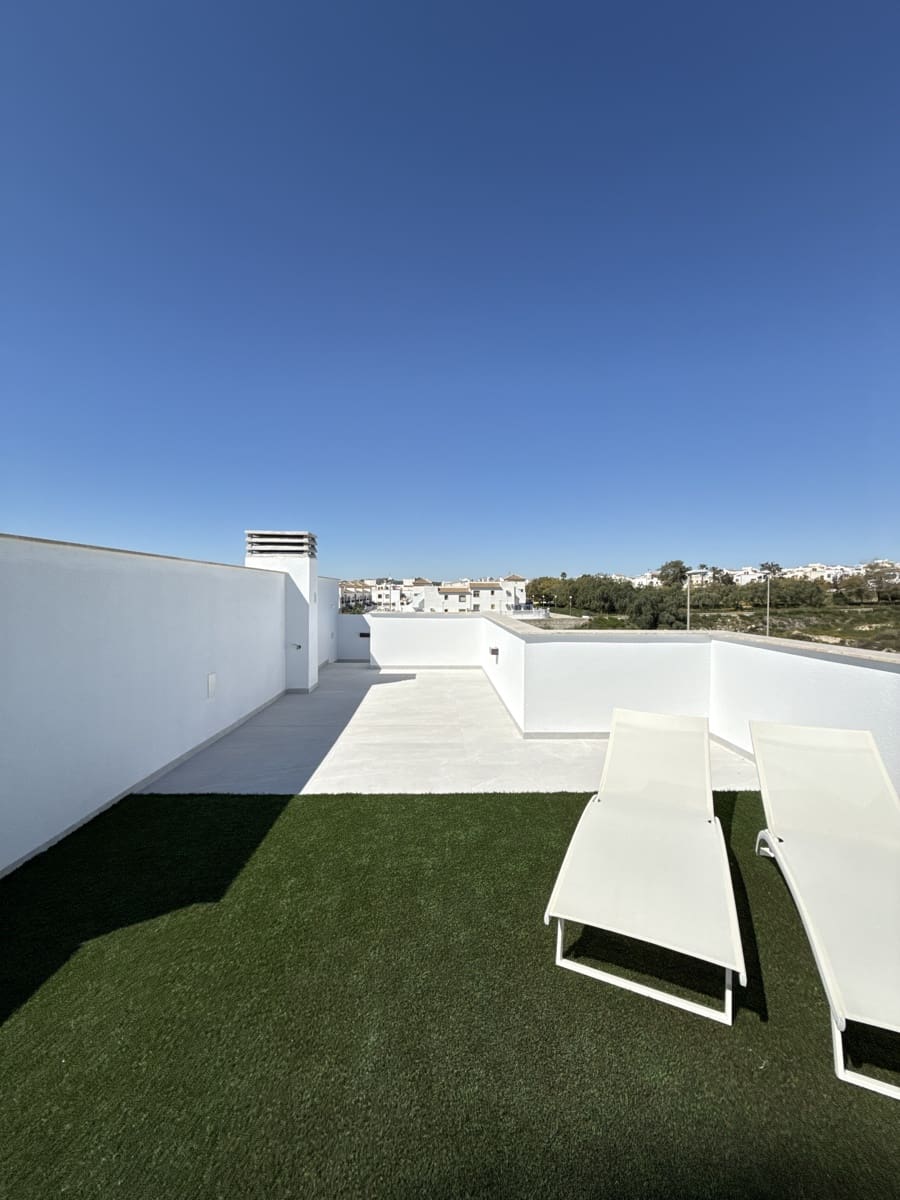 3 soveværelse Byhus til salg i Orihuela med swimmingpool garage - € 314.900 (Ref: 9756258)