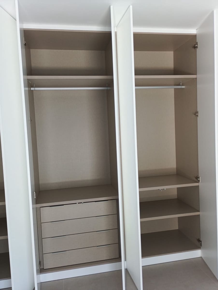 Chalet de 3 habitaciones en Pilar de la Horadada en venta con piscina garaje - 583.900 € (Ref: 9758175)