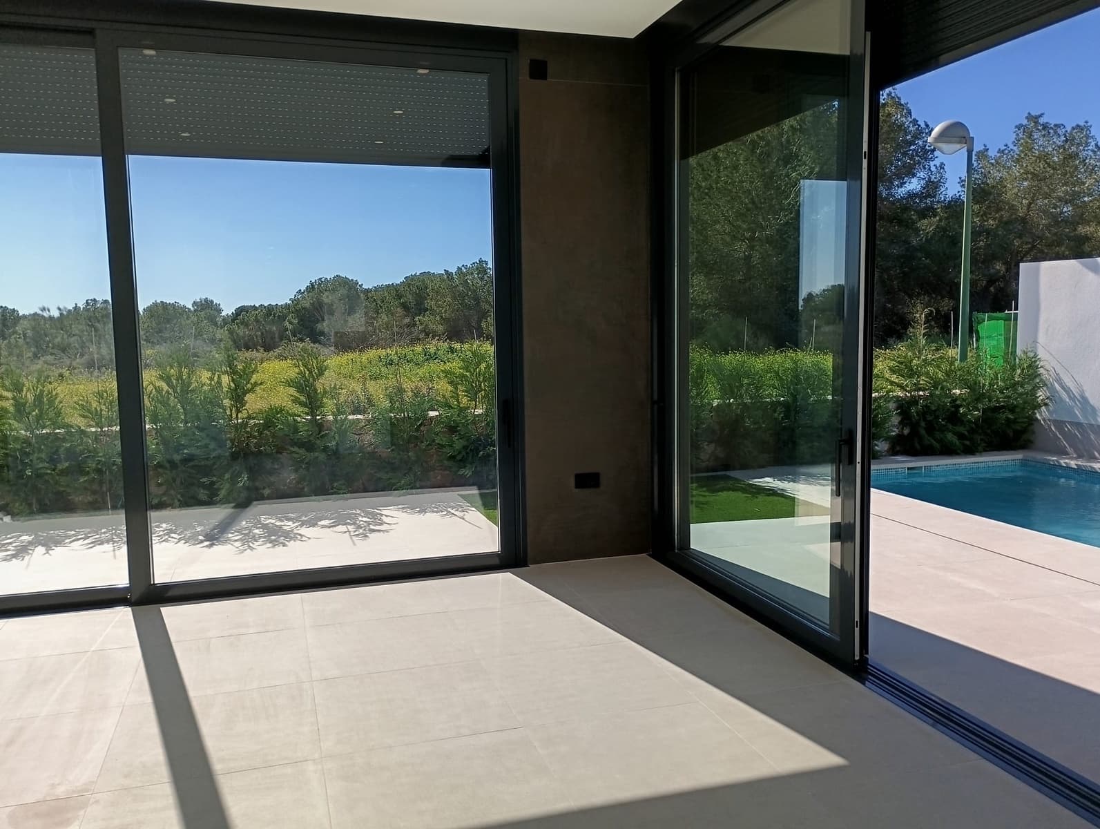 Chalet de 3 habitaciones en Pilar de la Horadada en venta con piscina garaje - 583.900 € (Ref: 9758175)