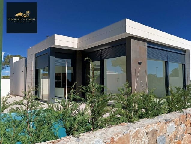 Chalet de 3 habitaciones en Pinar de Campoverde, Pilar de la Horadada en venta con piscina garaje - 583.900 € (Ref: 9758175)