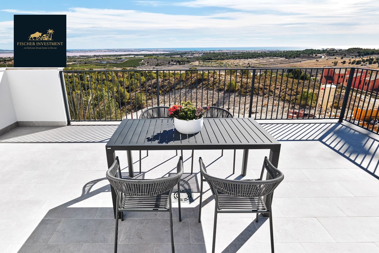 3 sypialnia Willa na sprzedaż w San Miguel de Salinas z basenem garażem - 649 000 € (Ref: 9758226)