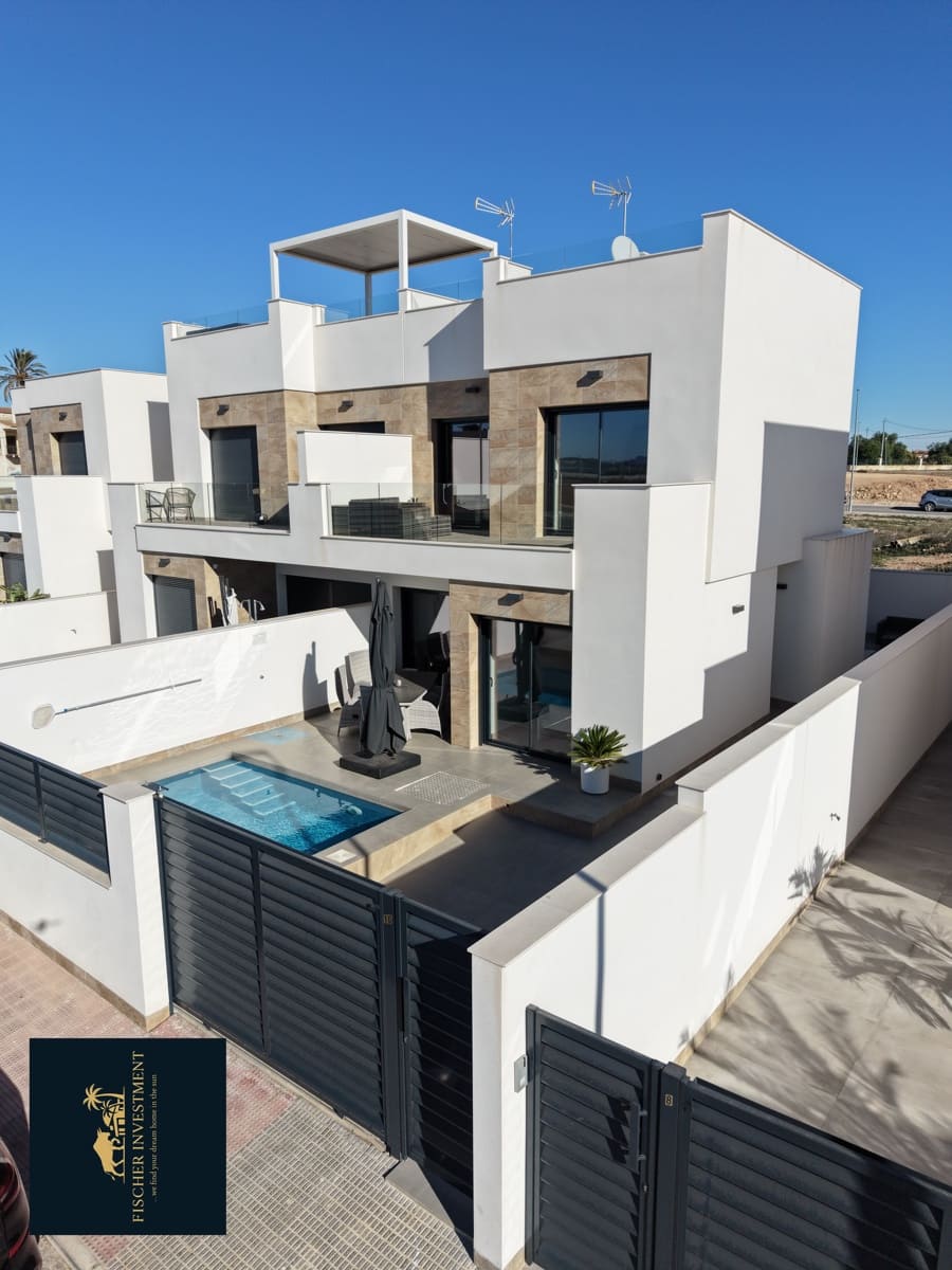 3 camera da letto Villa in vendita in Los Montesinos con piscina garage - 369.900 € (Rif: 9764934)