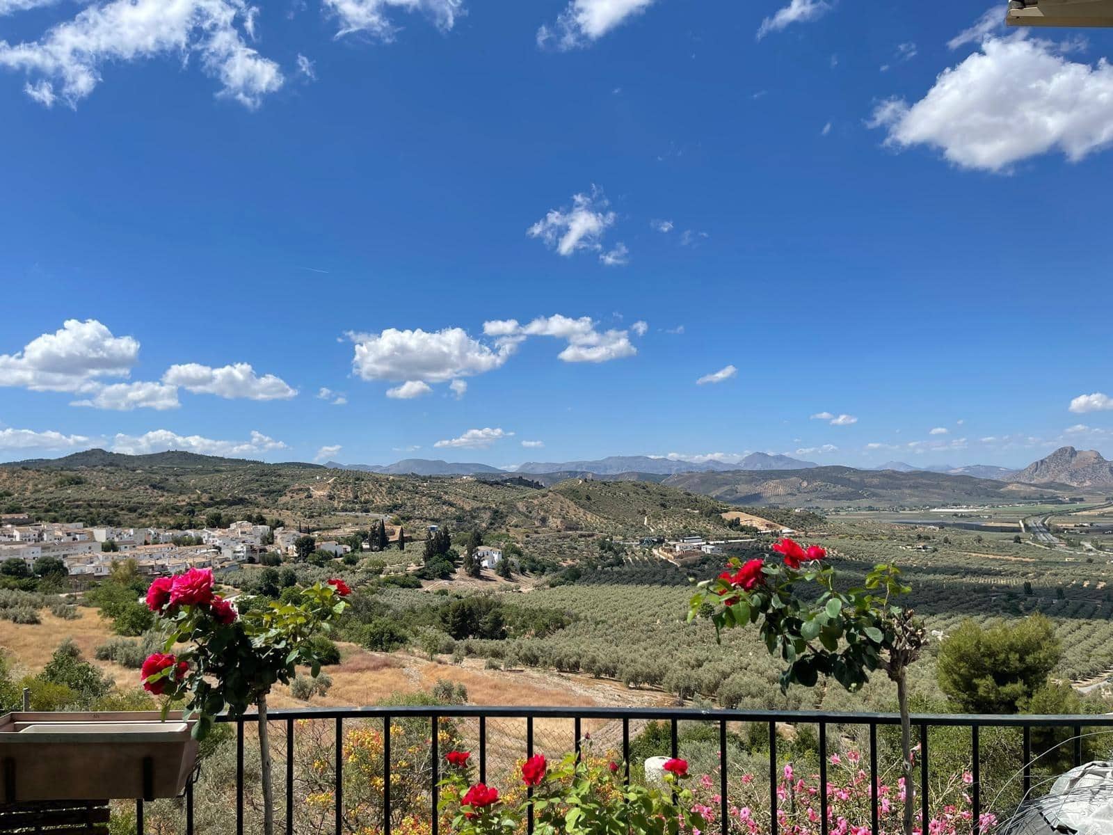 4 bedroom Villa for sale in Archidona - € 349,000 (Ref: 10120229)