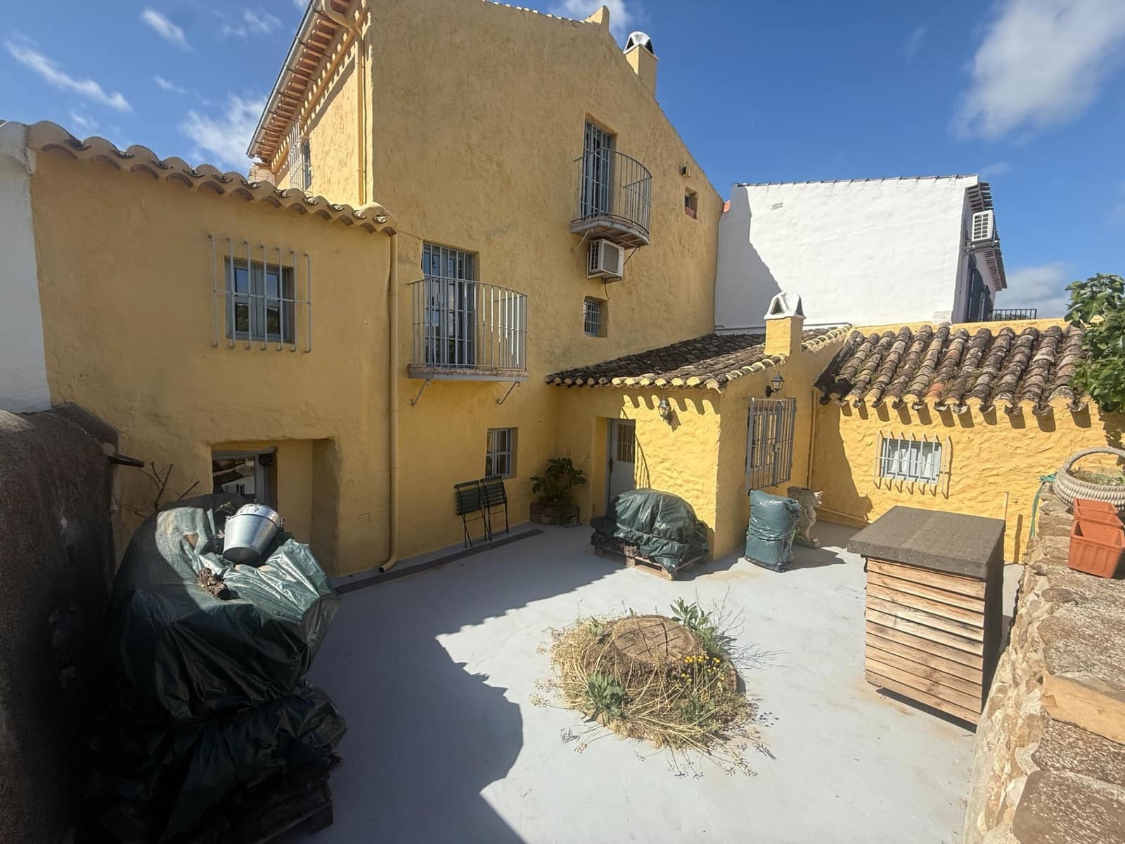3 sovrum Finca/Hus på landet till salu i Villanueva del Rosario med garage - 275 000 € (Ref: 10120232)