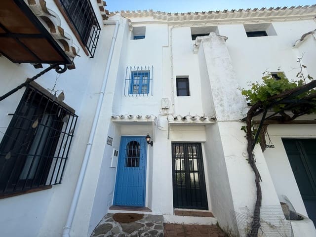 3 sovrum Finca/Hus på landet till salu i Villanueva del Rosario med garage - 275 000 € (Ref: 10120232)