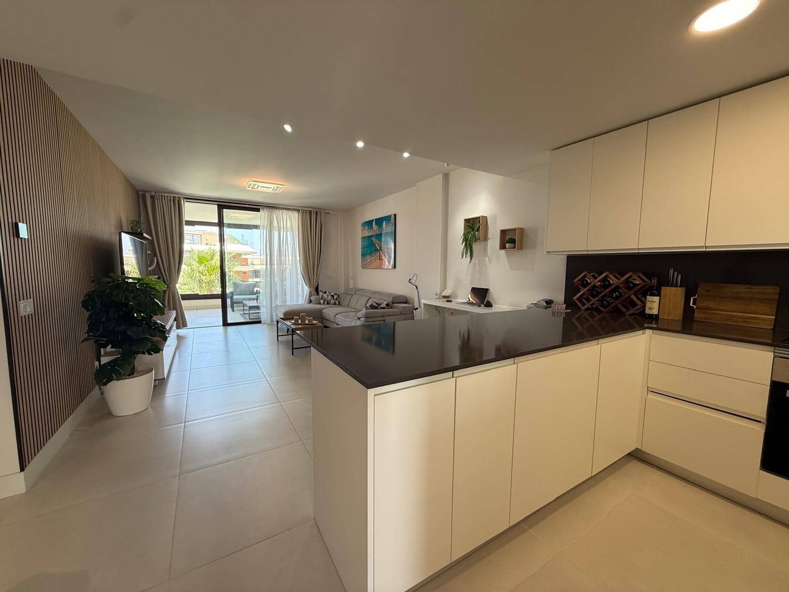 2 soveværelse Lejlighed til salg i Fuengirola med swimmingpool garage - € 549.000 (Ref: 10120234)