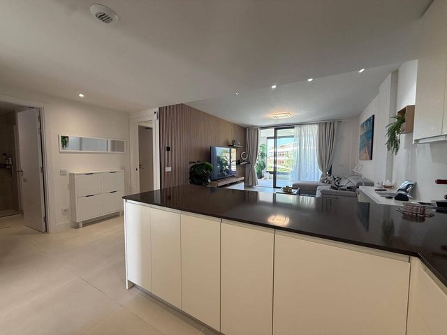 2 sovrum Lägenhet till salu i El Higuerón, Fuengirola med pool garage - 549 000 € (Ref: 10120234)