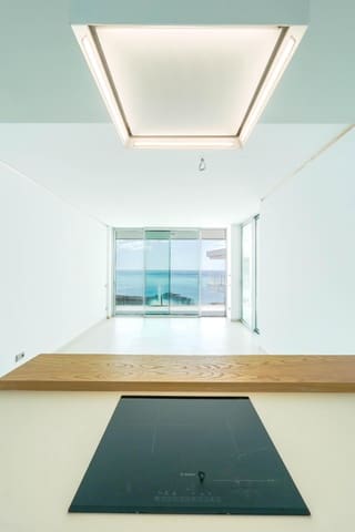 2 slaapkamer Penthouse te koop in Carvajal, Fuengirola met zwembad garage - € 775.000 (Ref: 10120236)