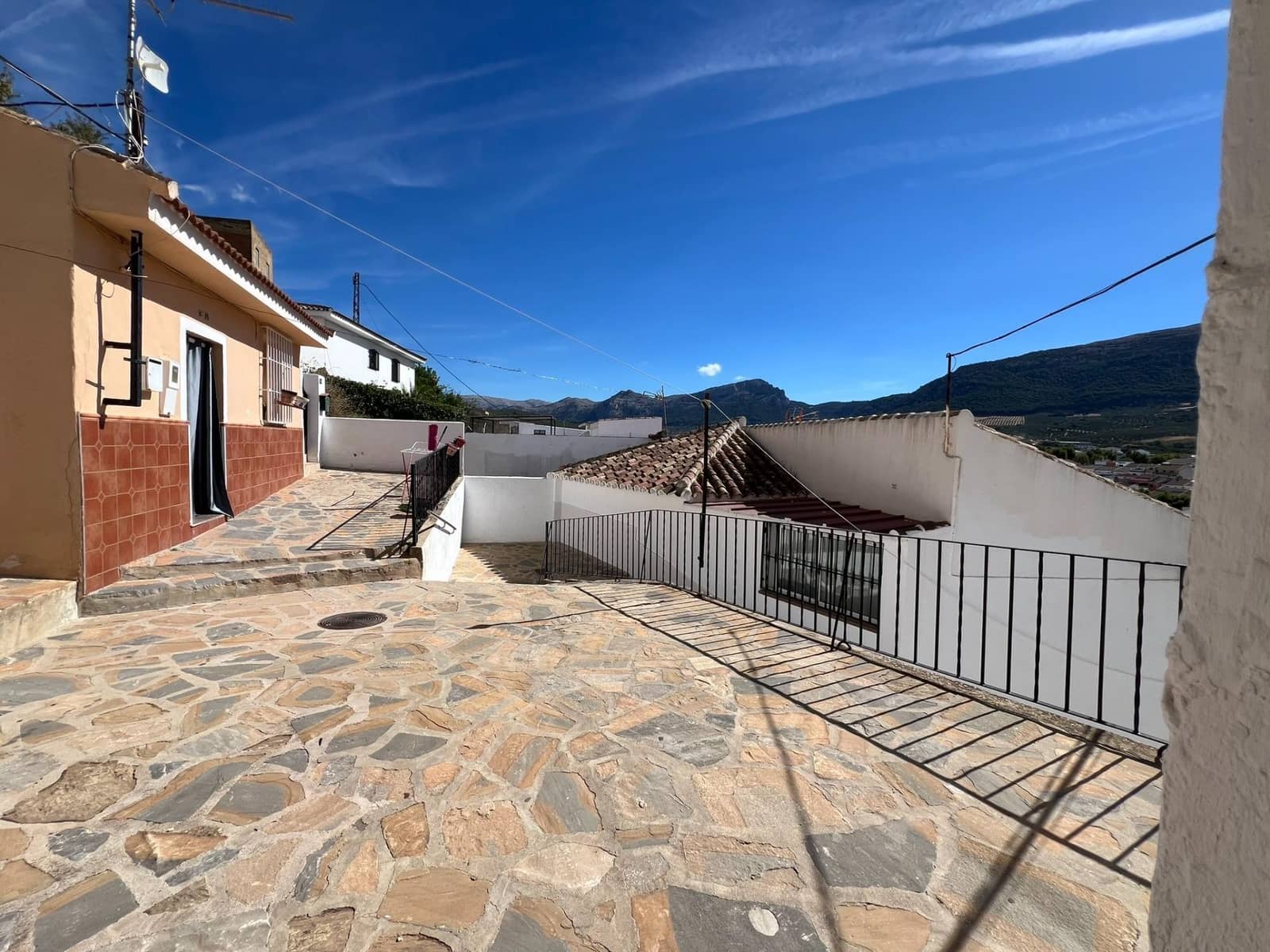 2 soverom Rekkehus til salgs i Villanueva del Trabuco - € 107 000 (Ref: 10165068)