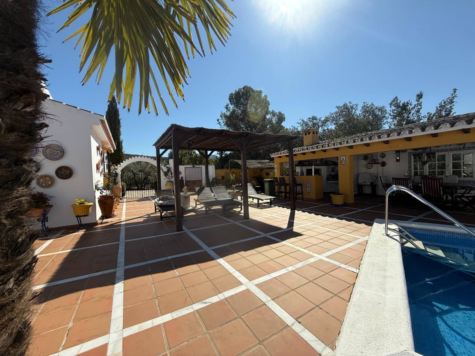 6 slaapkamer Finca/Landhuis te koop in Villanueva del Rosario met zwembad - € 950.000 (Ref: 10166699)