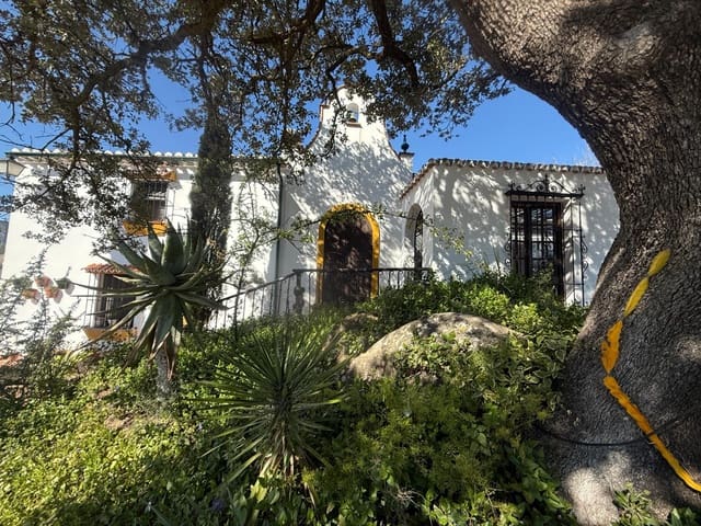 6 slaapkamer Finca/Landhuis te koop in Villanueva del Rosario met zwembad - € 950.000 (Ref: 10166699)