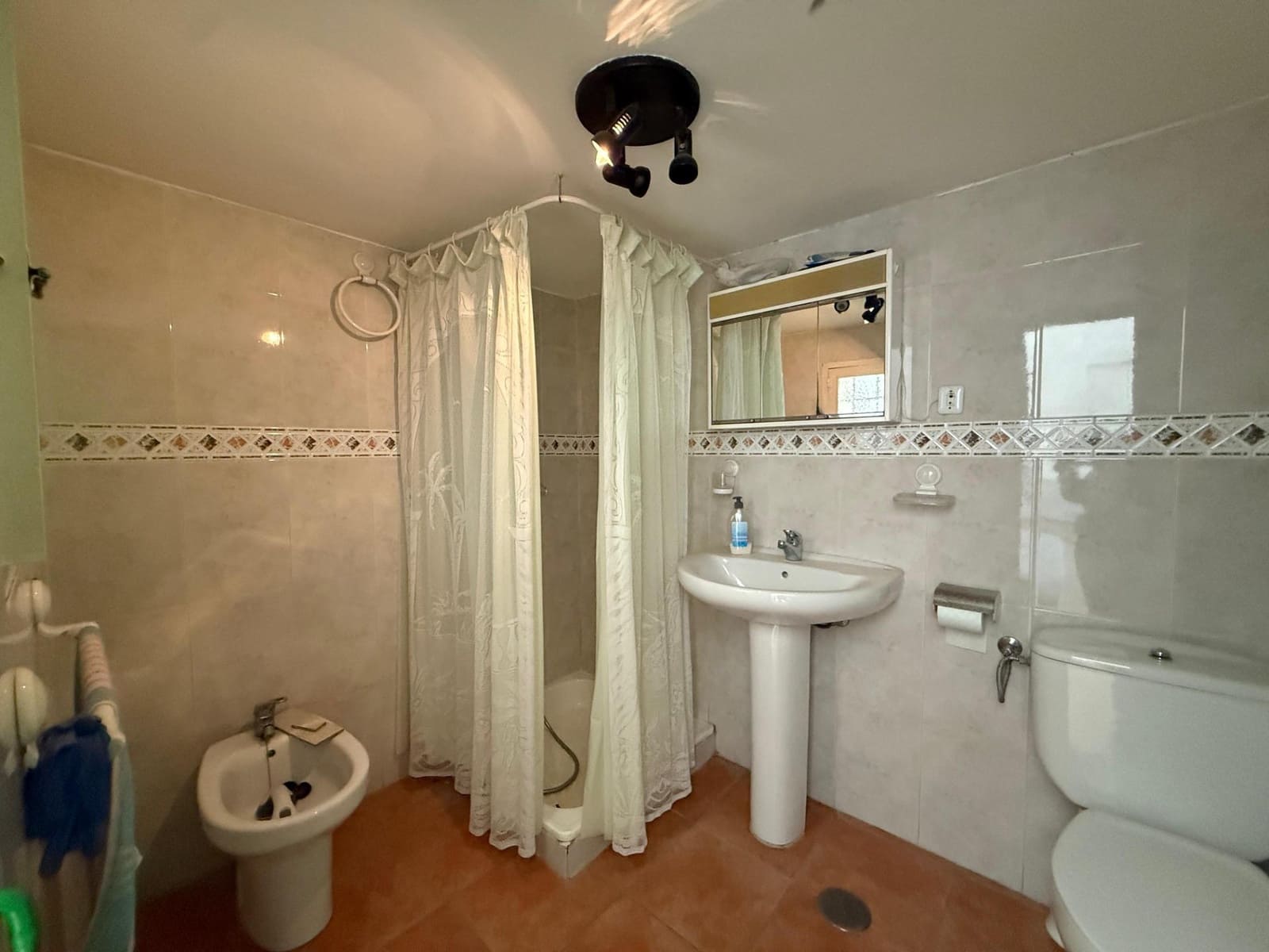 Pareado de 3 habitaciones en Archidona en venta - 90.000 € (Ref: 10173981)