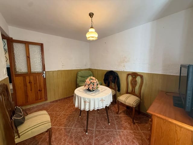 3 soveværelse Semi-Rækkehus til salg i Archidona - € 90.000 (Ref: 10173981)