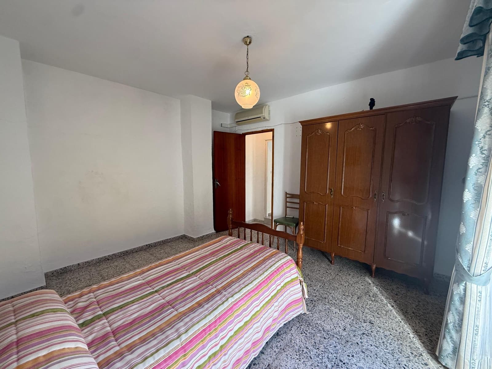 Pareado de 3 habitaciones en Archidona en venta - 90.000 € (Ref: 10173981)