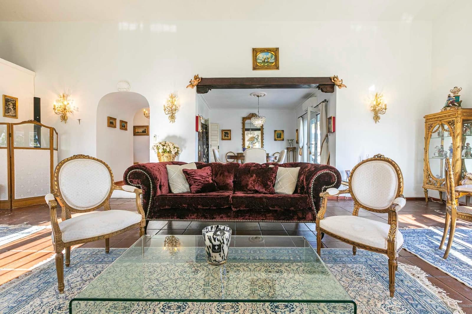 4 Zimmer Villa zu verkaufen in La Quinta mit Pool Garage - 1.395.000 € (Ref: 10180640)