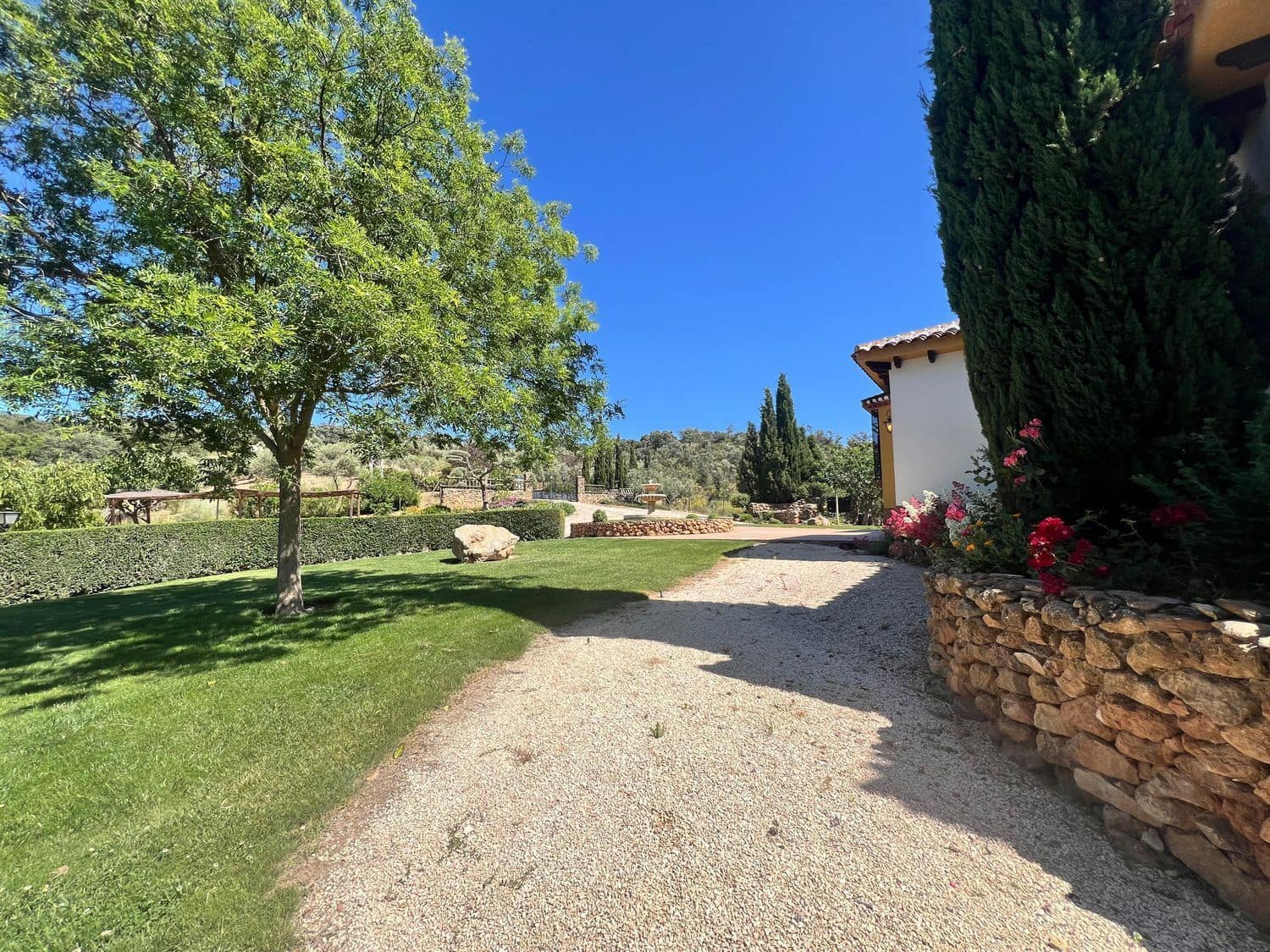 4 sovrum Finca/Hus på landet till salu i Villanueva del Rosario med pool - 890 000 € (Ref: 9014959)