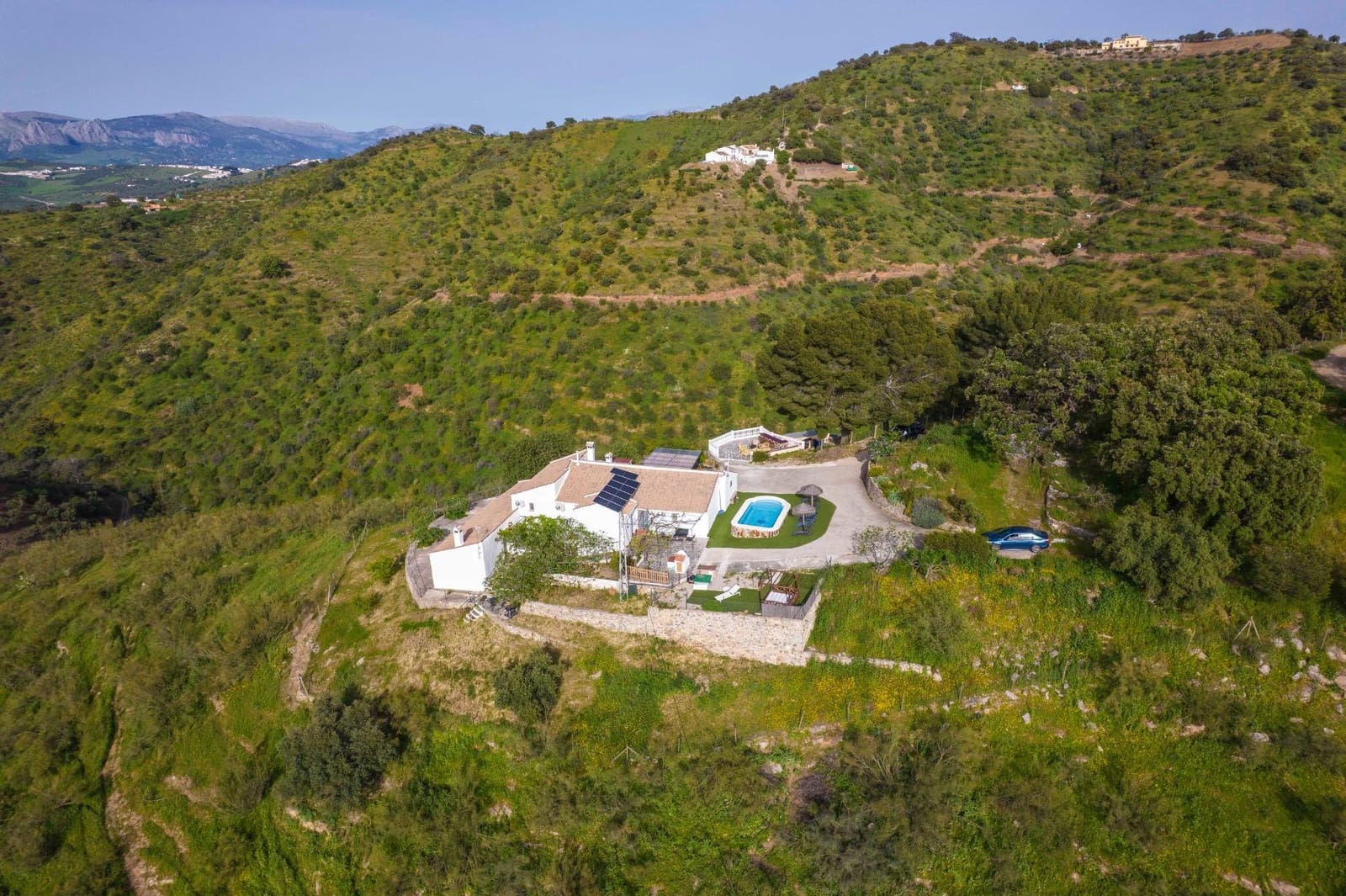 5 sovrum Finca/Hus på landet till salu i Casabermeja med pool - 395 000 € (Ref: 9014970)