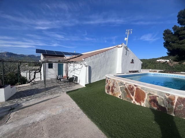 5 sovrum Finca/Hus på landet till salu i Casabermeja med pool - 395 000 € (Ref: 9014970)