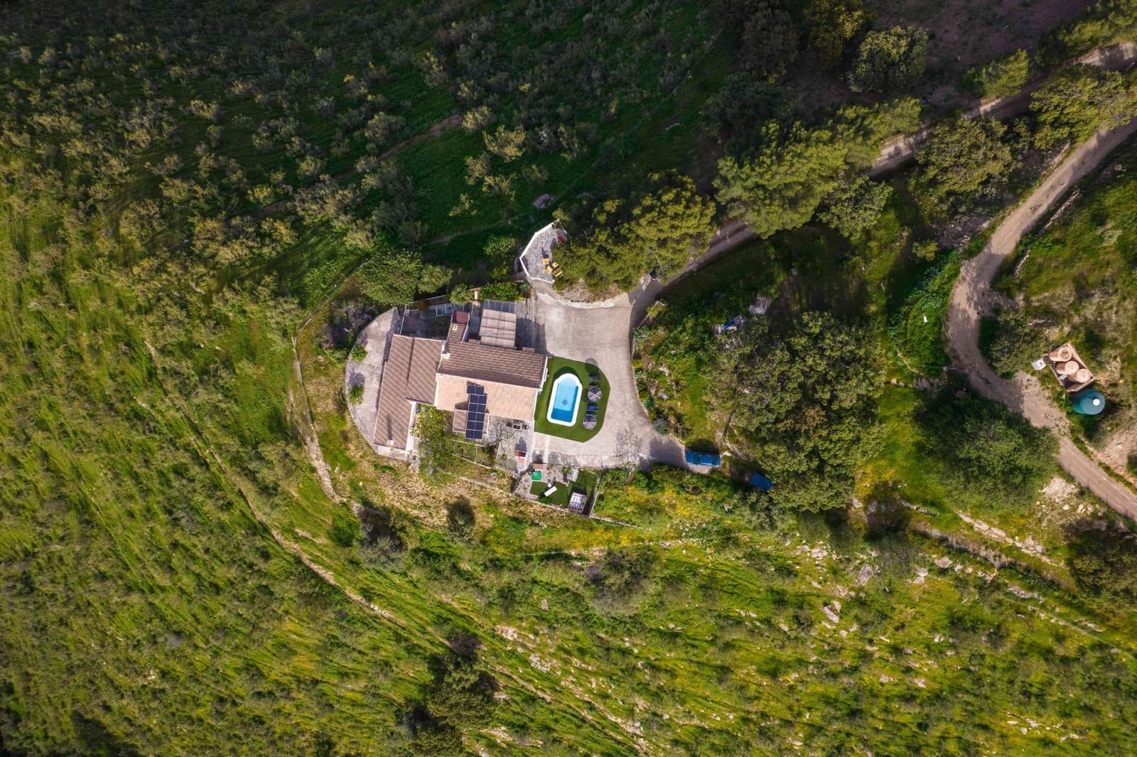 5 sovrum Finca/Hus på landet till salu i Casabermeja med pool - 395 000 € (Ref: 9014970)