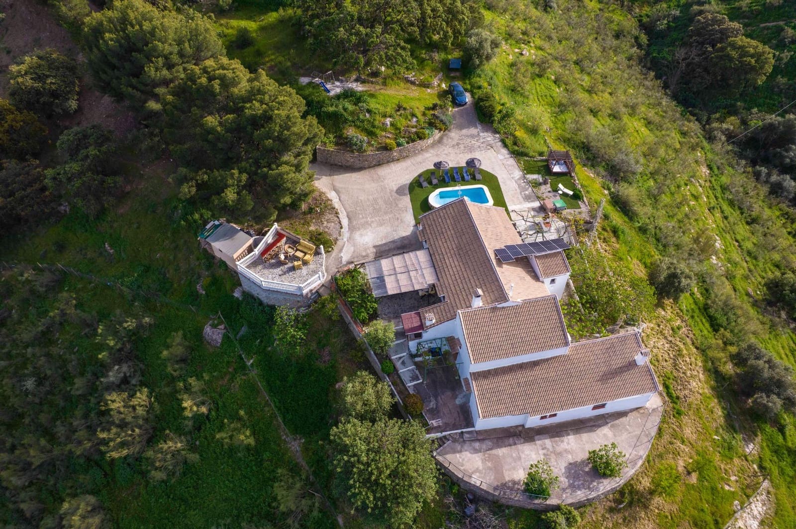 5 sovrum Finca/Hus på landet till salu i Casabermeja med pool - 395 000 € (Ref: 9014970)