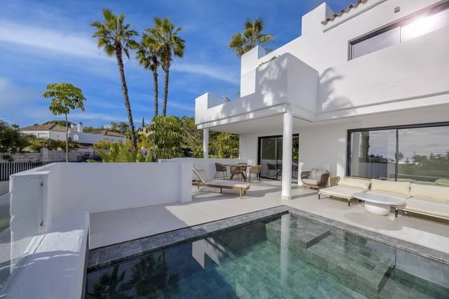 4 soverom Hus til salgs i El Paraiso, Estepona med svømmebasseng garasje - € 890 000 (Ref: 9032216)