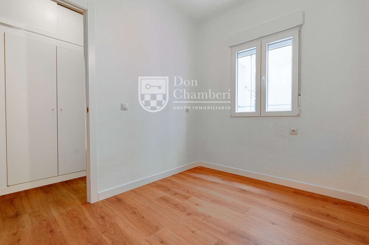 3 sypialnia Mieszkanie do wynajęcia w Miasto Madryt - 2 000 € (Ref: 10031393)