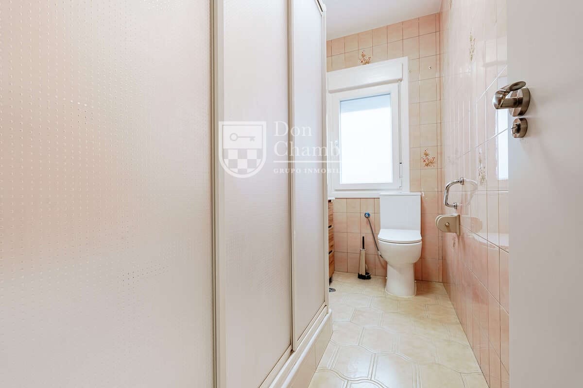 3 sypialnia Mieszkanie do wynajęcia w Miasto Madryt - 2 000 € (Ref: 10031393)