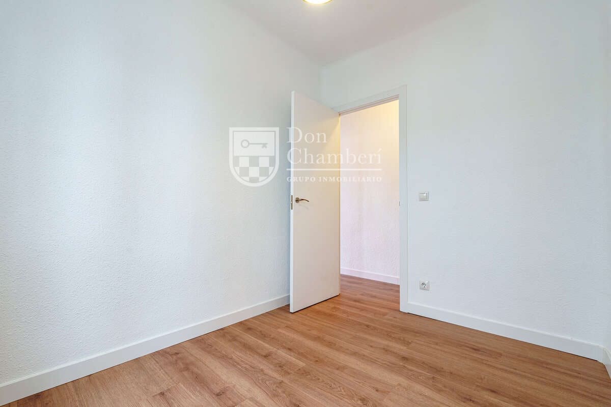 3 sypialnia Mieszkanie do wynajęcia w Miasto Madryt - 2 000 € (Ref: 10031393)