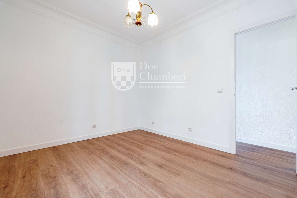 3 sypialnia Mieszkanie do wynajęcia w Miasto Madryt - 2 000 € (Ref: 10031393)