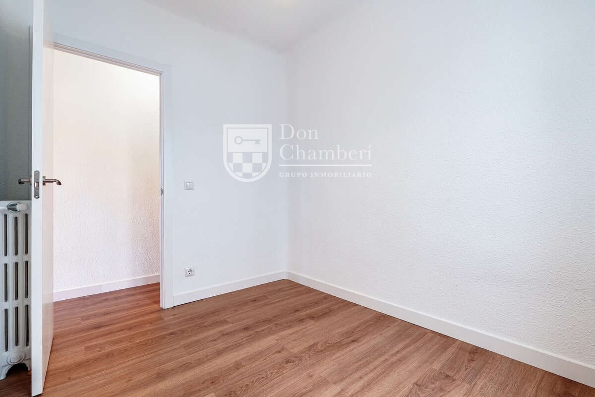 3 sypialnia Mieszkanie do wynajęcia w Miasto Madryt - 2 000 € (Ref: 10031393)