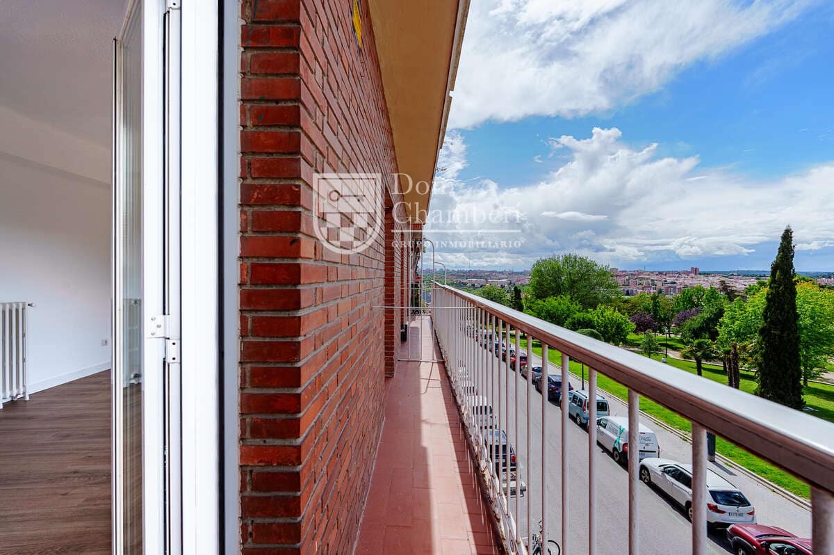 3 sypialnia Mieszkanie do wynajęcia w Miasto Madryt - 2 000 € (Ref: 10031393)