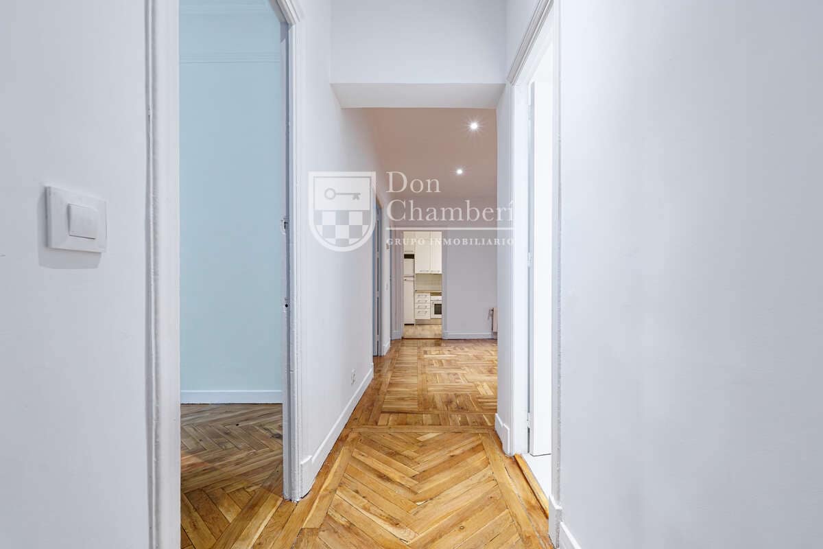 3 Zimmer Wohnung zu vermieten in Madrid Stadt - 2.850 € (Ref: 10040283)