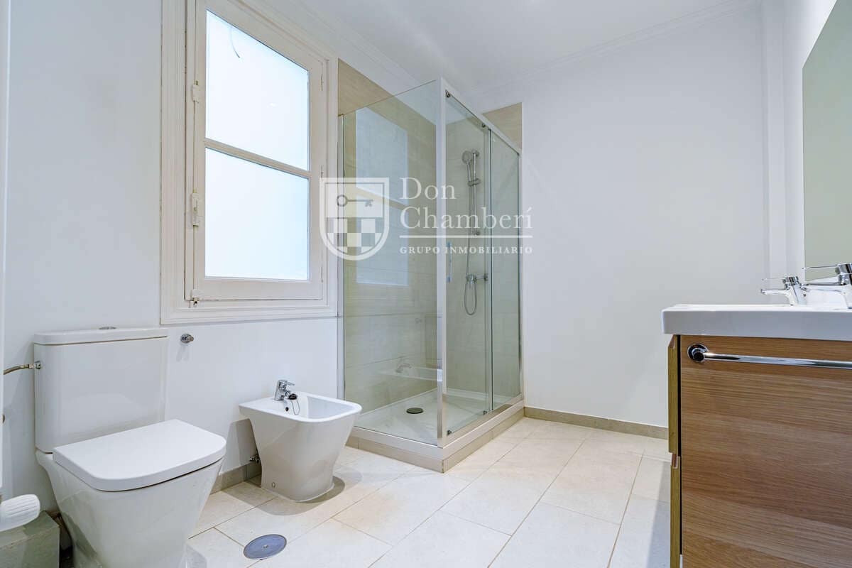 3 Zimmer Wohnung zu vermieten in Madrid Stadt - 2.850 € (Ref: 10040283)