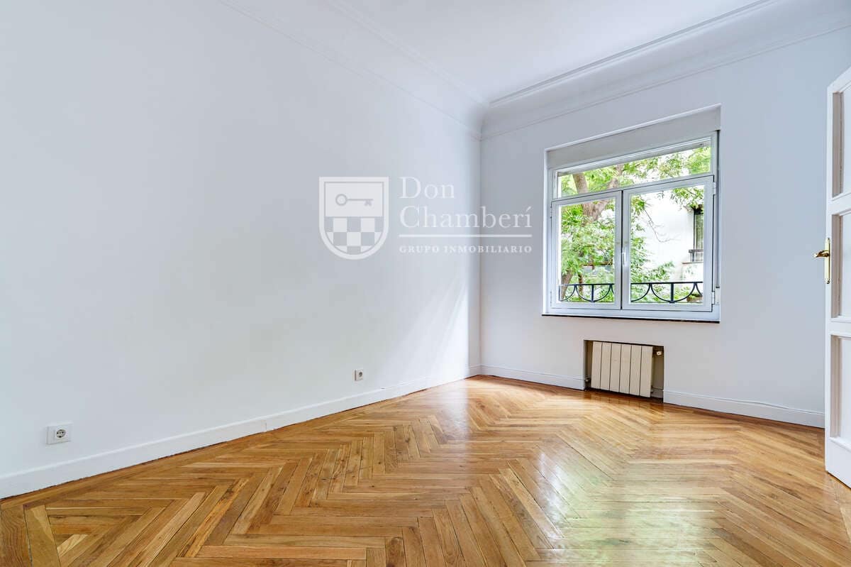 3 Zimmer Wohnung zu vermieten in Madrid Stadt - 2.850 € (Ref: 10040283)