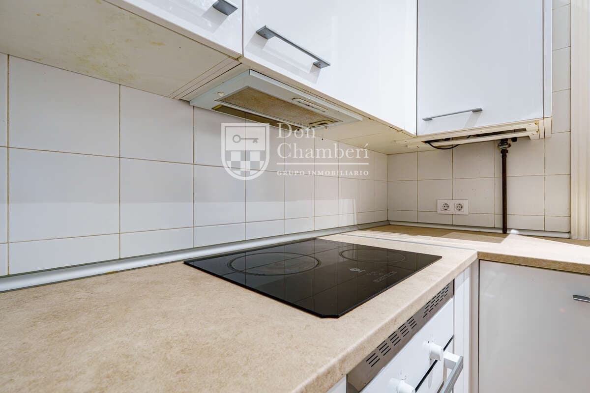 3 Zimmer Wohnung zu vermieten in Madrid Stadt - 2.850 € (Ref: 10040283)