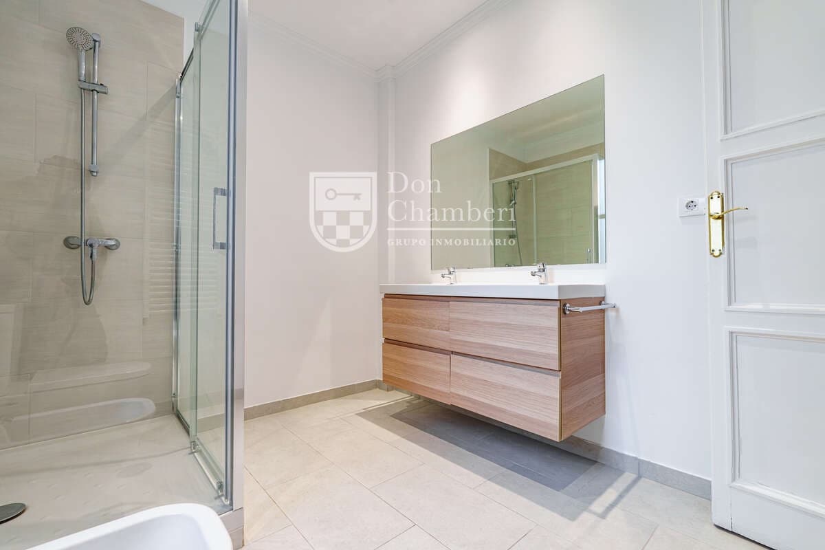 3 Zimmer Wohnung zu vermieten in Madrid Stadt - 2.850 € (Ref: 10040283)