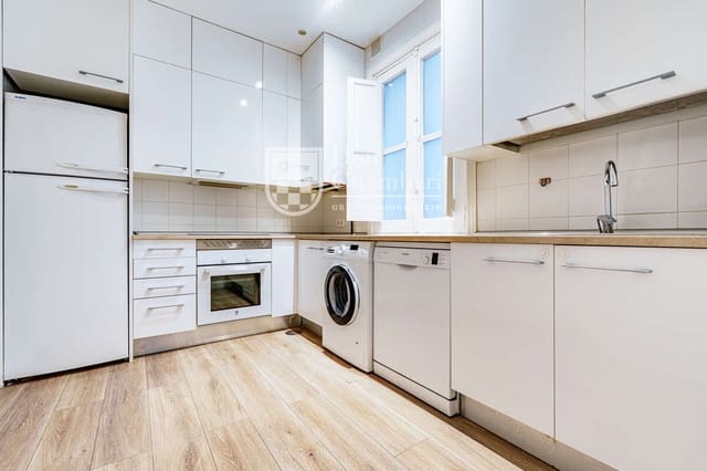 3 Zimmer Wohnung zu vermieten in Chamberí, Madrid Stadt - 2.850 € (Ref: 10040283)