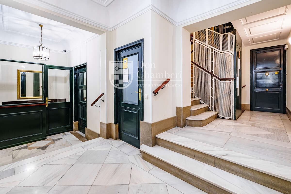 3 Zimmer Wohnung zu vermieten in Madrid Stadt - 2.850 € (Ref: 10040283)