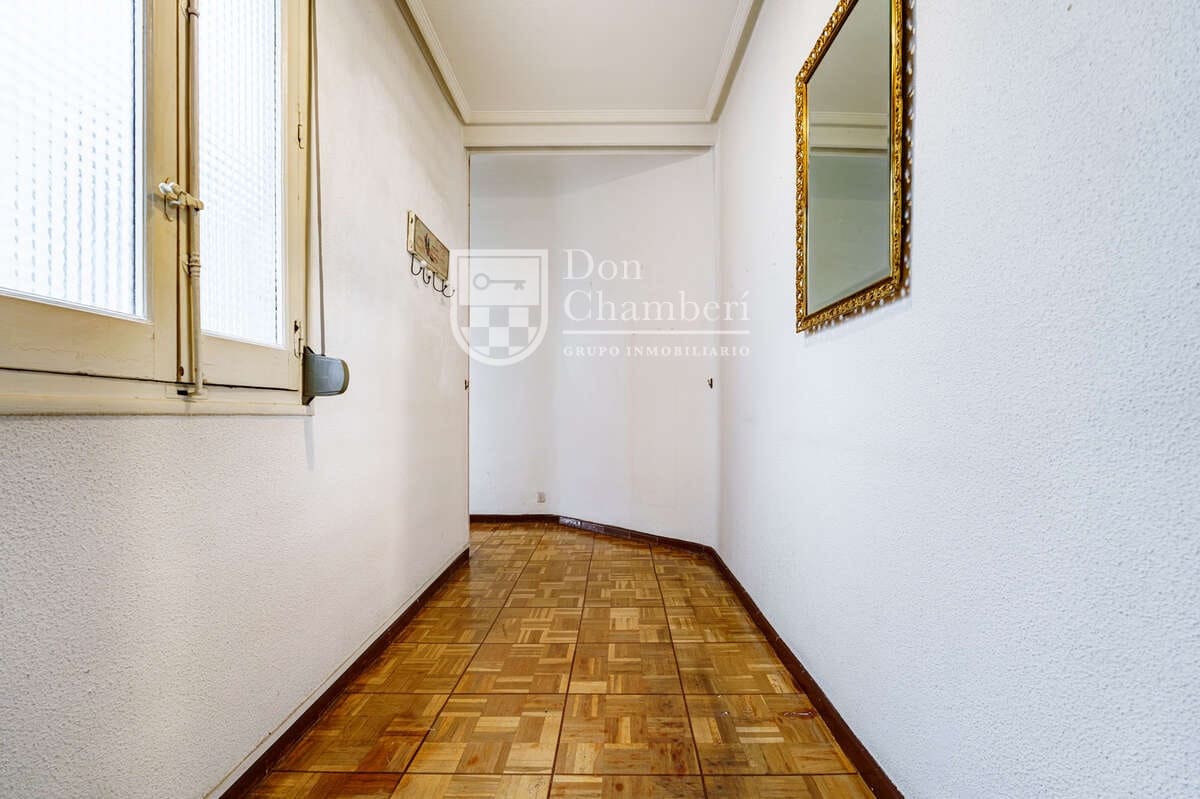 Piso de 3 habitaciones en Madrid ciudad en venta - 900.000 € (Ref: 10040285)