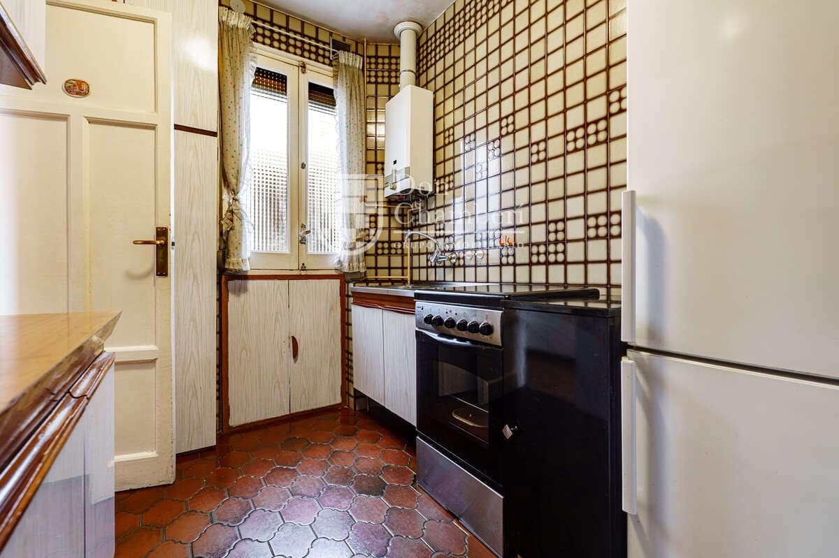 Piso de 3 habitaciones en Madrid ciudad en venta - 900.000 € (Ref: 10040285)