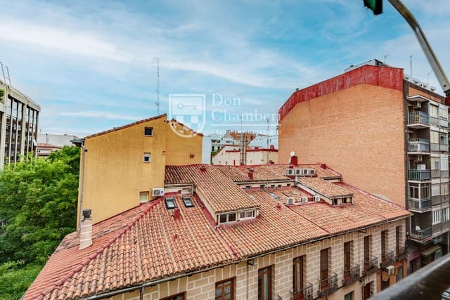 3 soverom Leilighet til salgs i Chamberí, Madrid by - € 900 000 (Ref: 10040285)