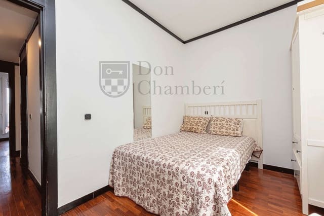 Pareado de 2 habitaciones en Chamberí, Madrid ciudad en alquiler - 1.900 € (Ref: 10040286)