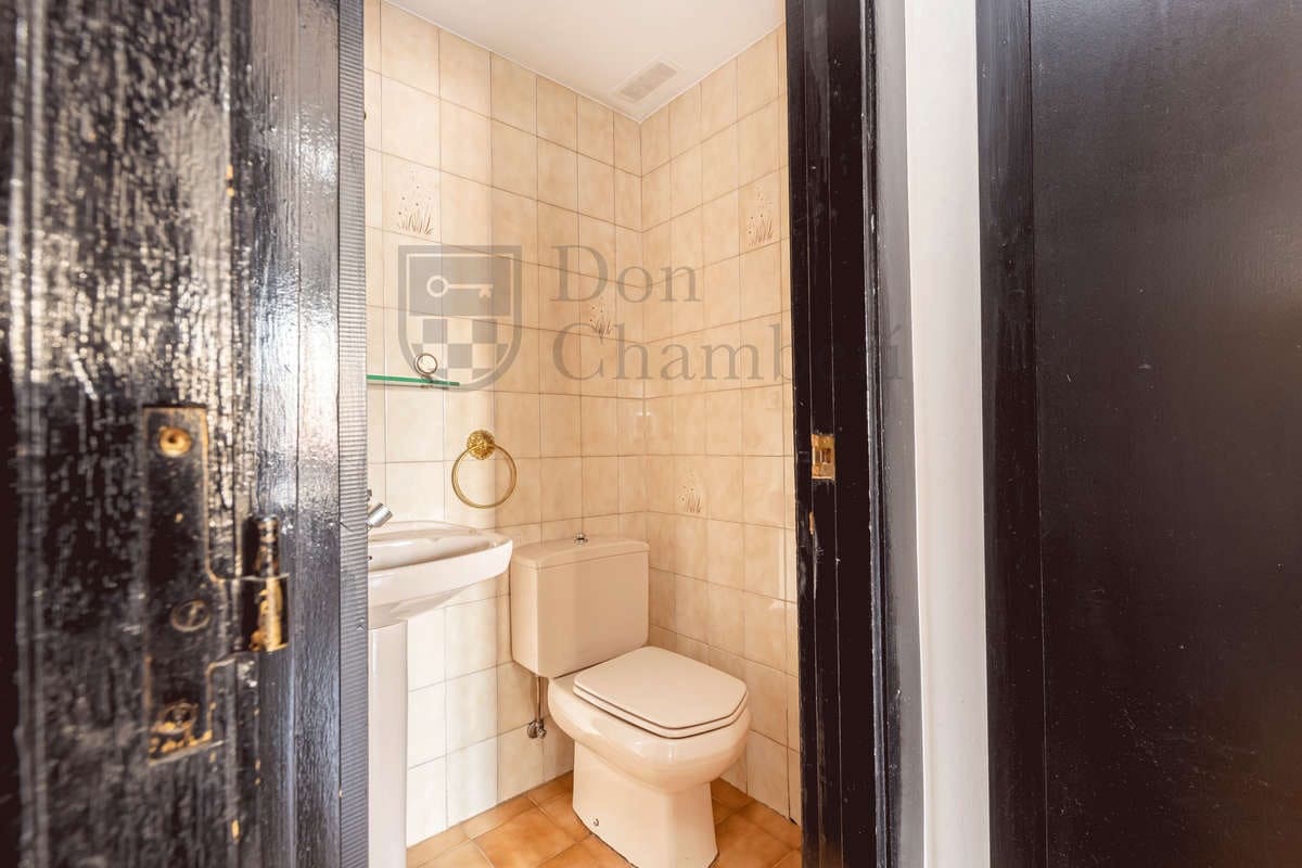 Pareado de 2 habitaciones en Madrid ciudad en alquiler - 1.900 € (Ref: 10040286)