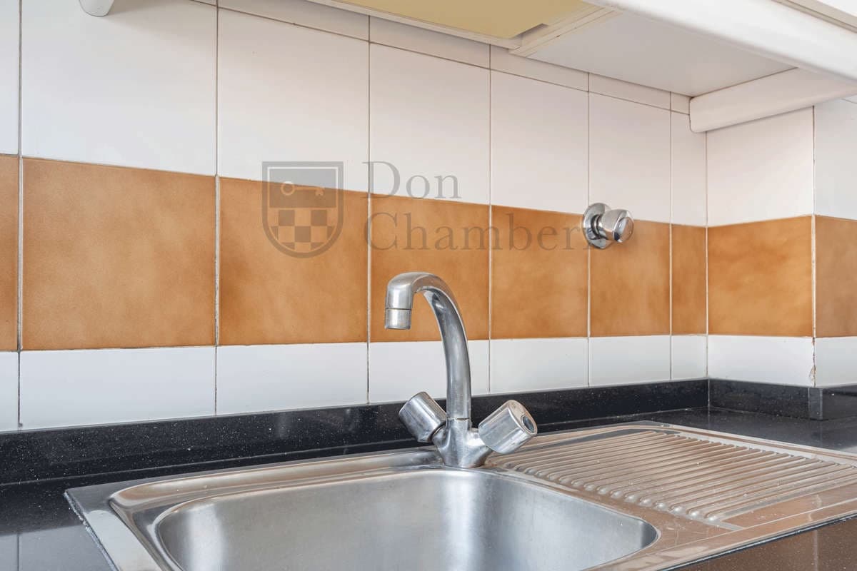 Pareado de 2 habitaciones en Madrid ciudad en alquiler - 1.900 € (Ref: 10040286)