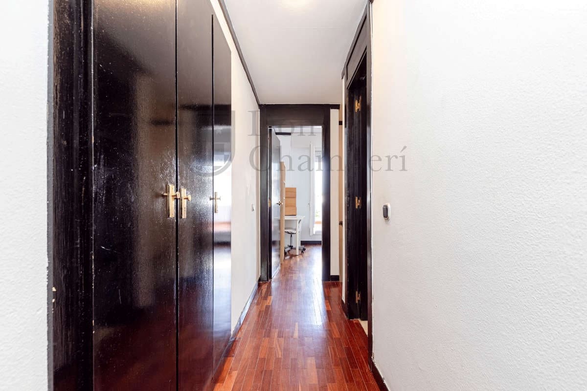 Pareado de 2 habitaciones en Madrid ciudad en alquiler - 1.900 € (Ref: 10040286)