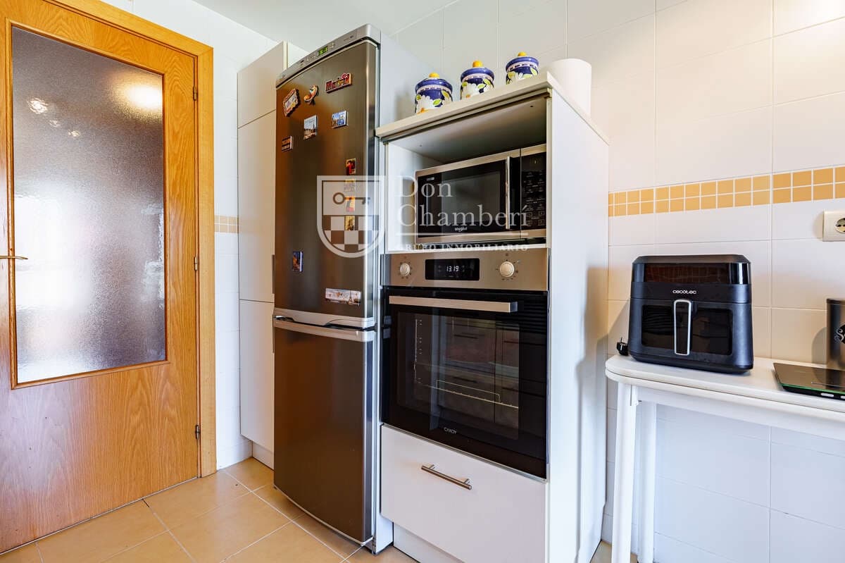 3 sypialnia Mieszkanie na sprzedaż w Miasto Madryt z basenem garażem - 735 000 € (Ref: 10044238)