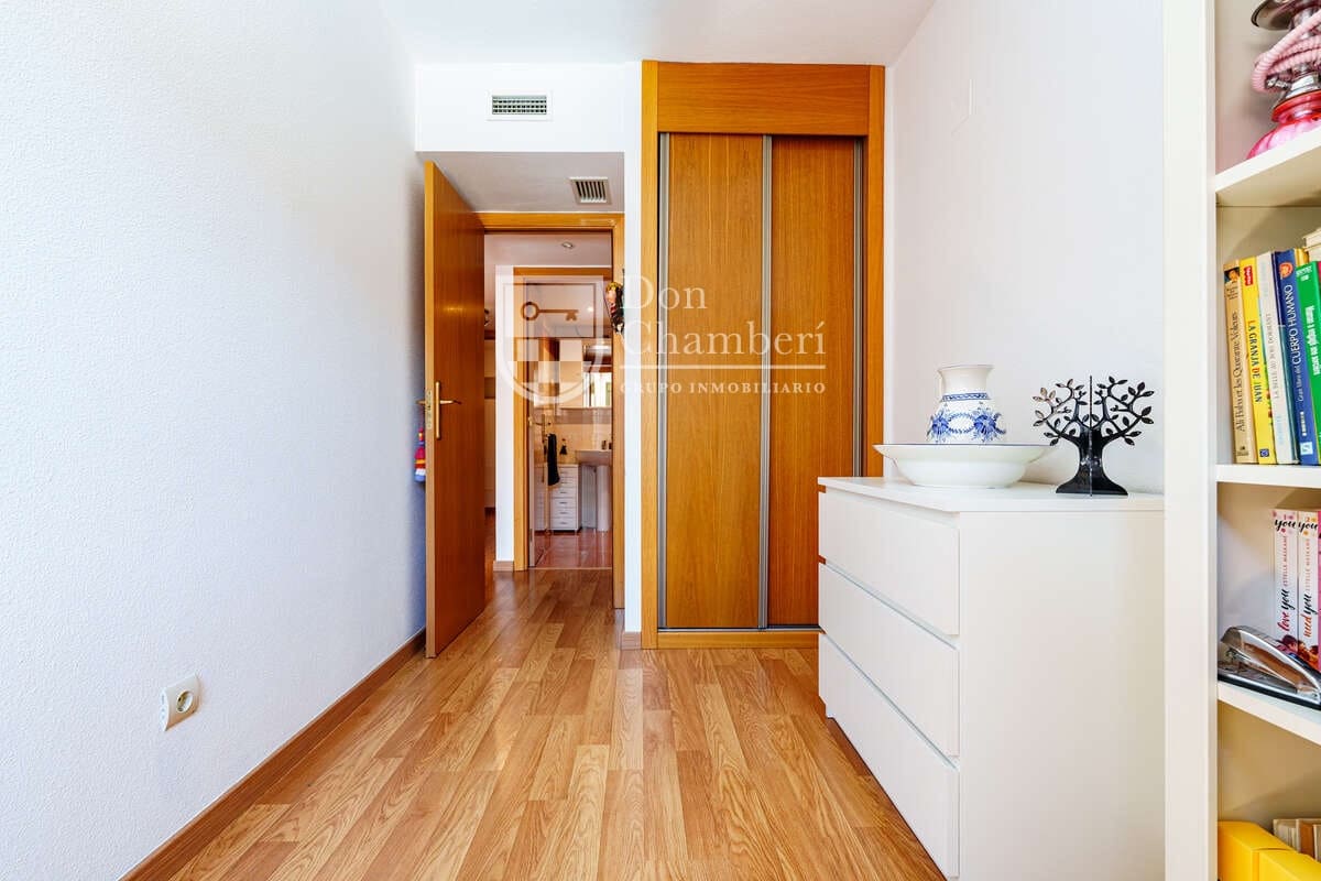3 sypialnia Mieszkanie na sprzedaż w Miasto Madryt z basenem garażem - 735 000 € (Ref: 10044238)